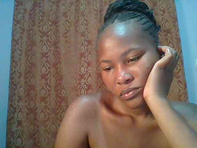 Pretty-thalia1 webcam