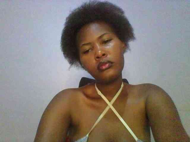 Pretty-thalia1 webcam