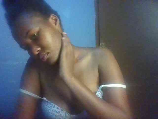 Pretty-thalia1 webcam