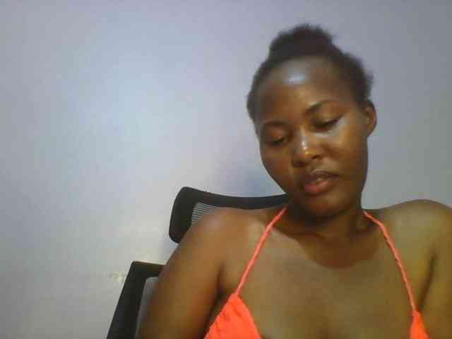 Pretty-thalia1 webcam