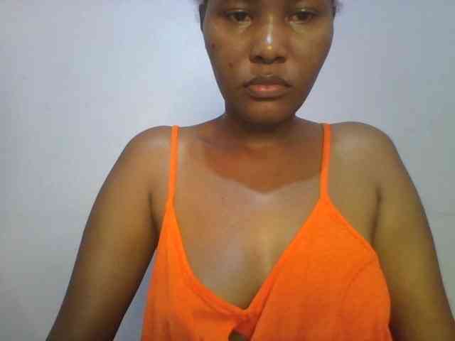 Pretty-thalia1 Pretty-thalia1