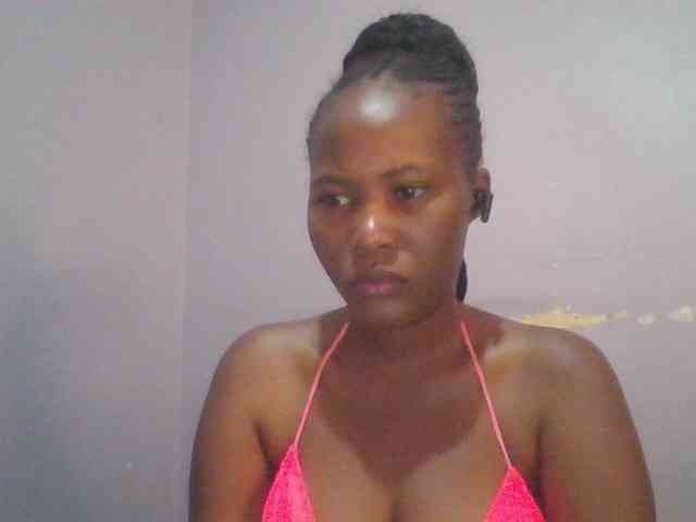 Pretty-thalia1 webcam