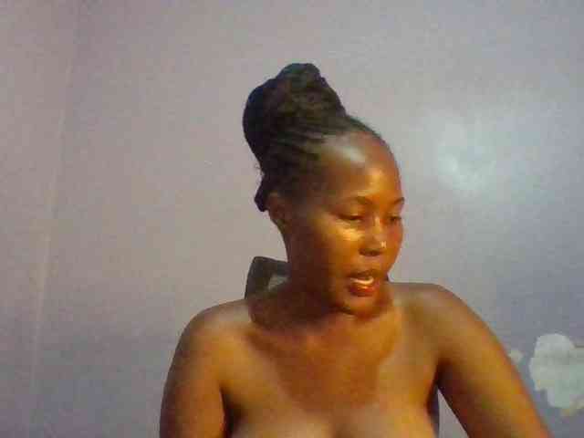 Pretty-thalia1 webcam