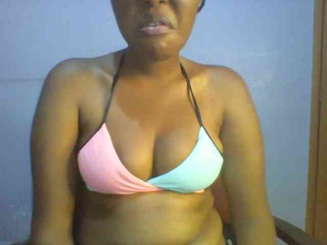 Pretty-thalia1 webcam