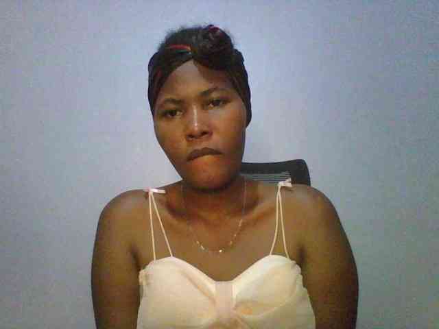 Pretty-thalia1 webcam