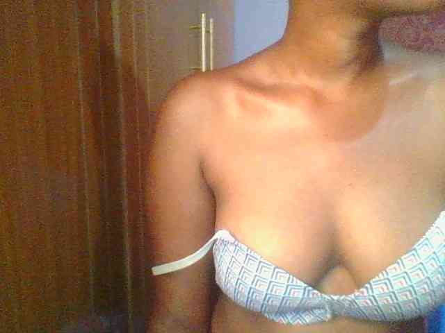 Pretty-thalia1 webcam