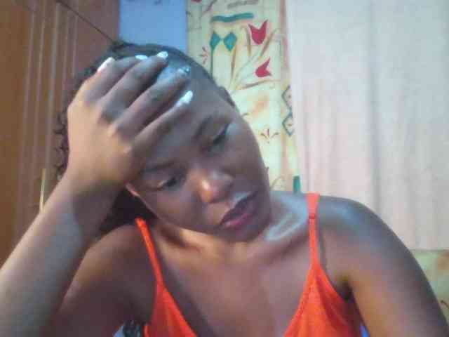 Pretty-thalia1 webcam