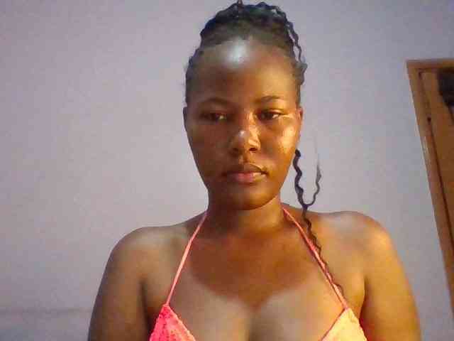 Pretty-thalia1 webcam