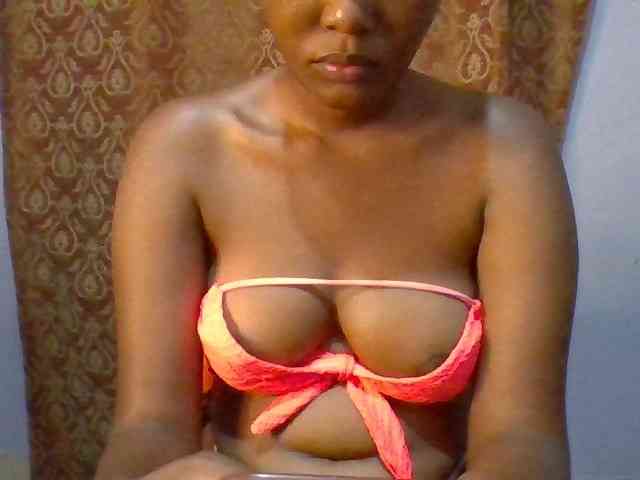 Pretty-thalia1 webcam