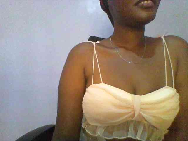 Pretty-thalia1 webcam