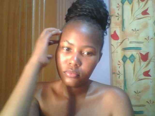 Pretty-thalia1 webcam