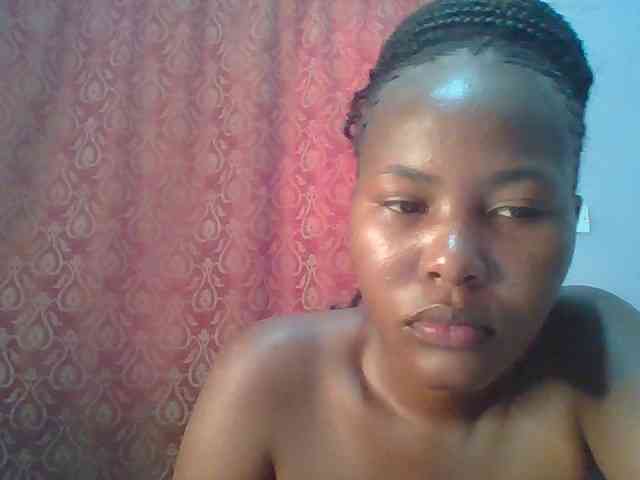 Pretty-thalia1 webcam