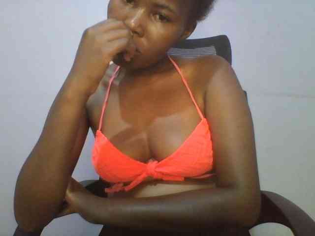 Pretty-thalia1 webcam