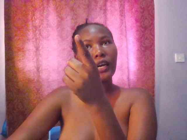 Pretty-thalia1 webcam