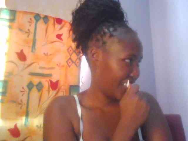 Pretty-thalia1 webcam