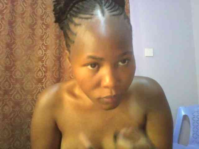 Pretty-thalia1 webcam