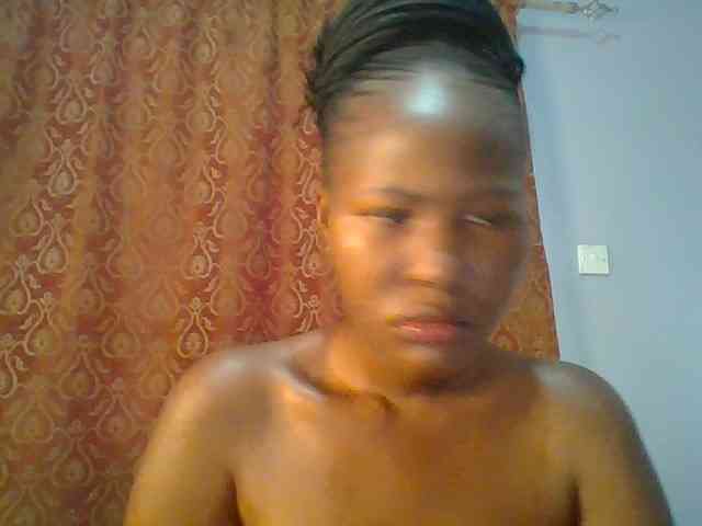 Pretty-thalia1 webcam