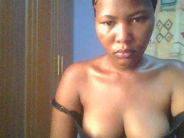 Pretty-thalia1 webcam