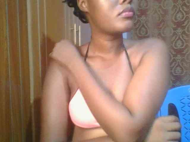 Pretty-thalia1 webcam