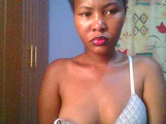 Pretty-thalia1 webcam