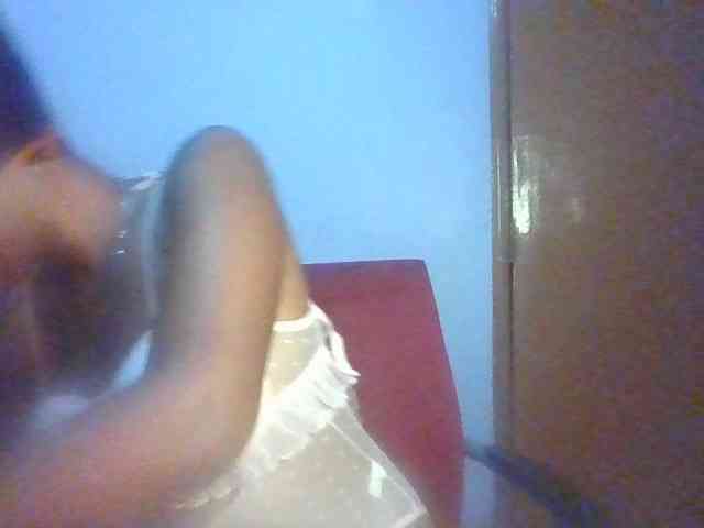 Pretty-thalia1 webcam