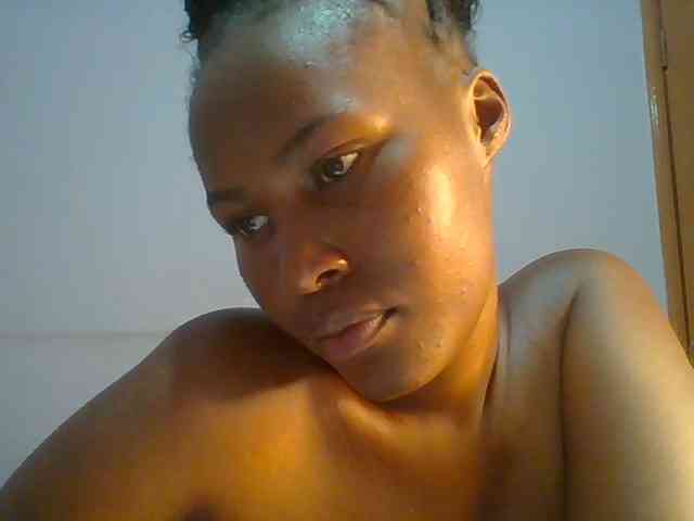 Pretty-thalia1 webcam