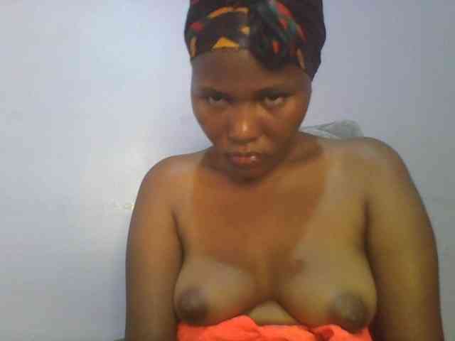 Pretty-thalia1 Pretty-thalia1