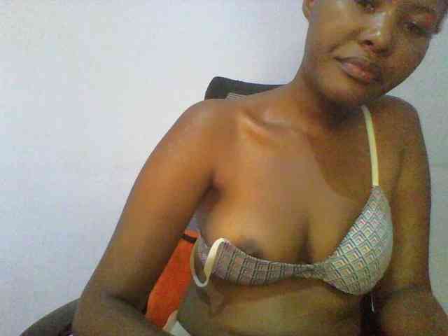 Pretty-thalia1 webcam