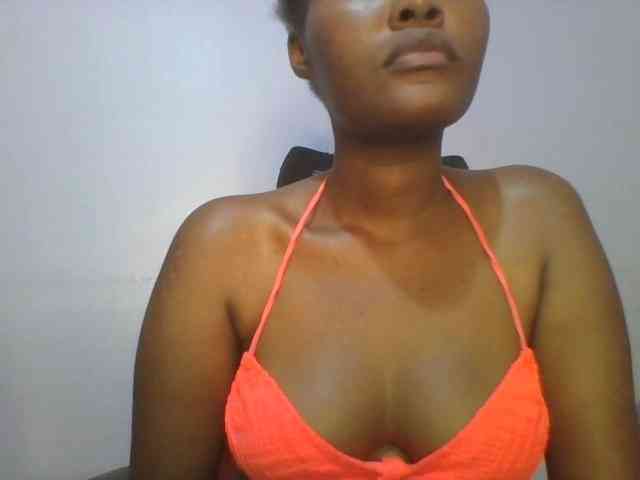 Pretty-thalia1 webcam