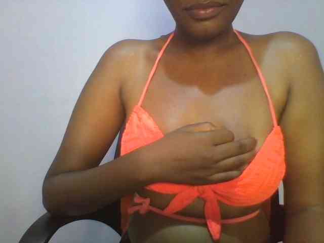 Pretty-thalia1 webcam