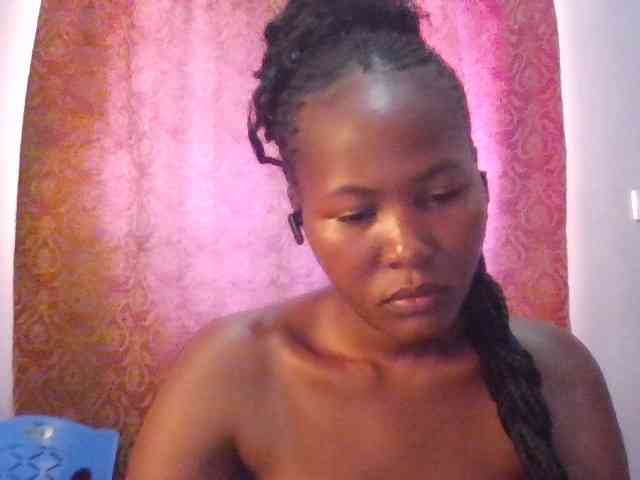 Pretty-thalia1 webcam