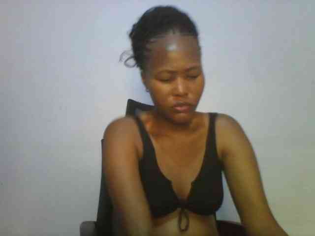 Pretty-thalia1 webcam