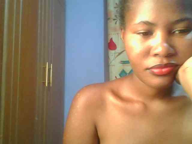 Pretty-thalia1 webcam