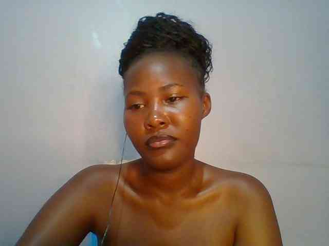 Pretty-thalia1 Pretty-thalia1