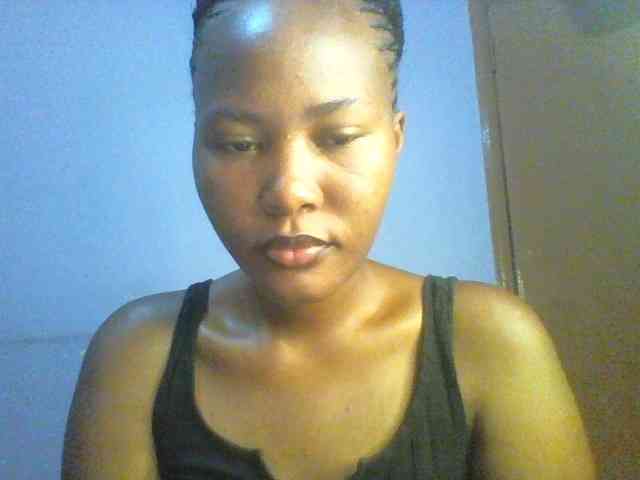 Pretty-thalia1 webcam