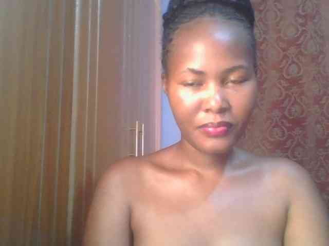 Pretty-thalia1 webcam