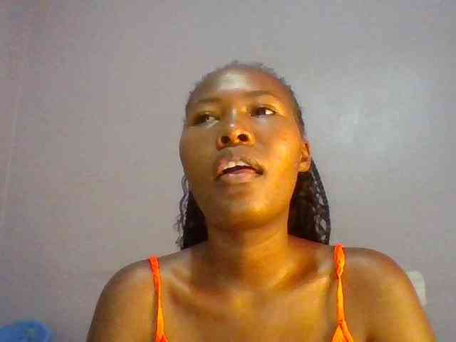 Pretty-thalia1 webcam