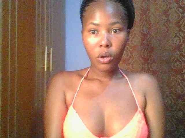 Pretty-thalia1 webcam