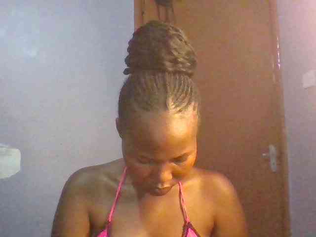 Pretty-thalia1 webcam