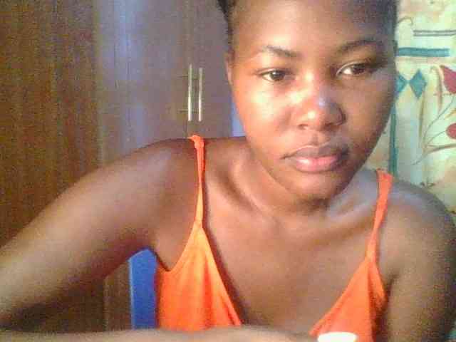 Pretty-thalia1 webcam