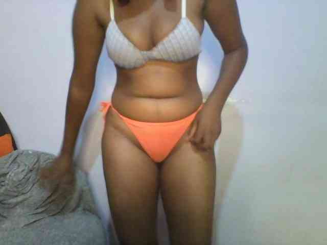 Pretty-thalia1 Pretty-thalia1