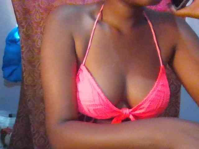 Pretty-thalia1 webcam