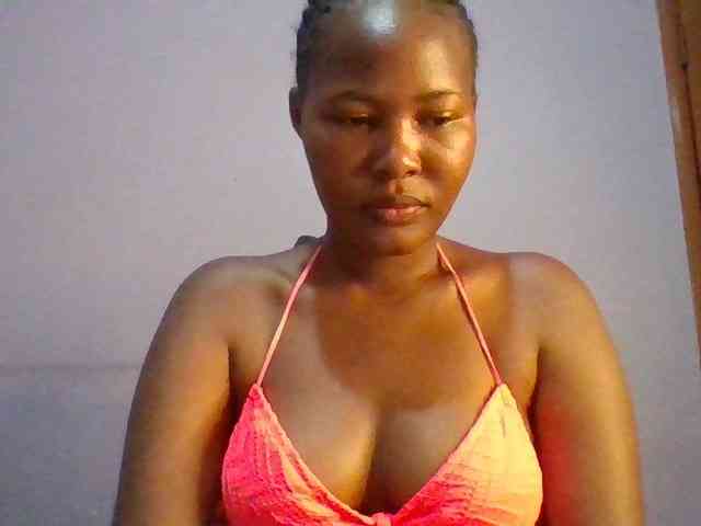 Pretty-thalia1 webcam