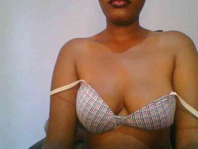 Pretty-thalia1 webcam