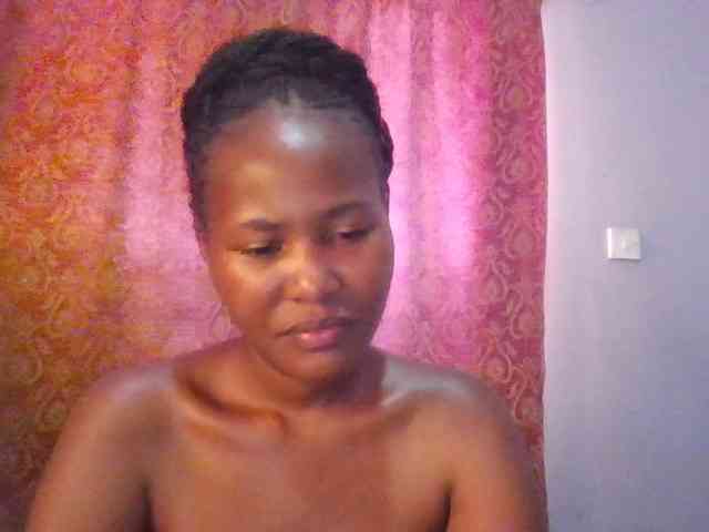 Pretty-thalia1 webcam