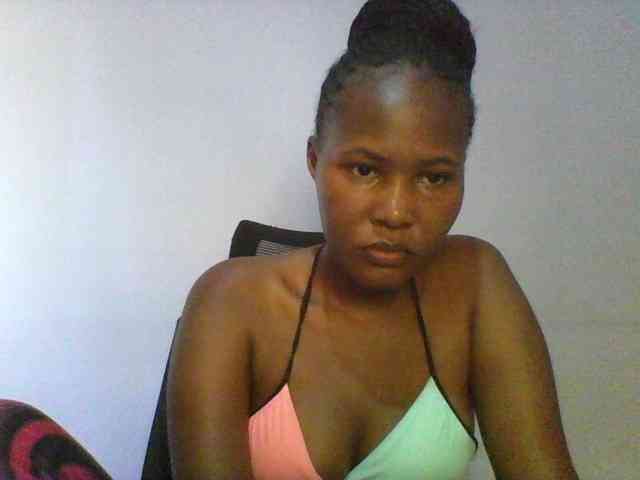 Pretty-thalia1 webcam