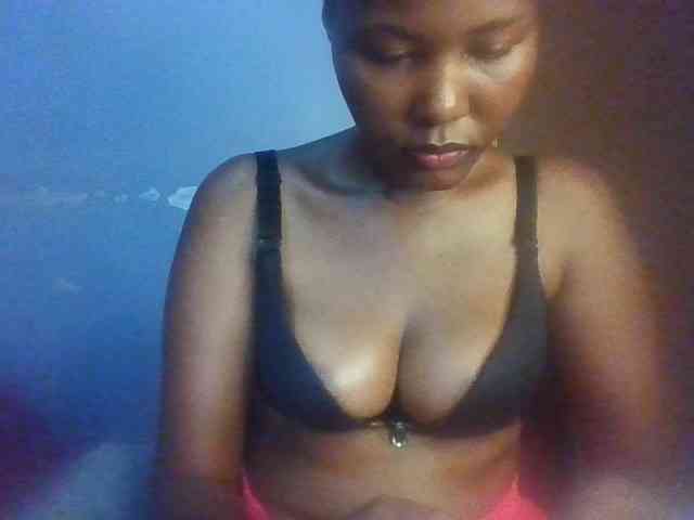 Pretty-thalia1 webcam