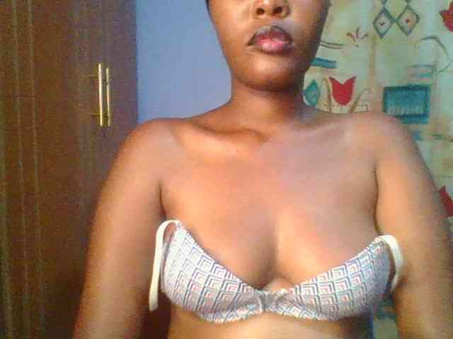 Pretty-thalia1 webcam