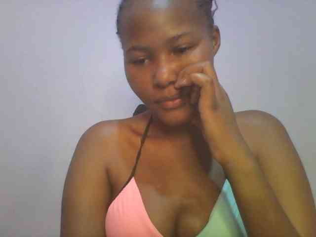 Pretty-thalia1 webcam