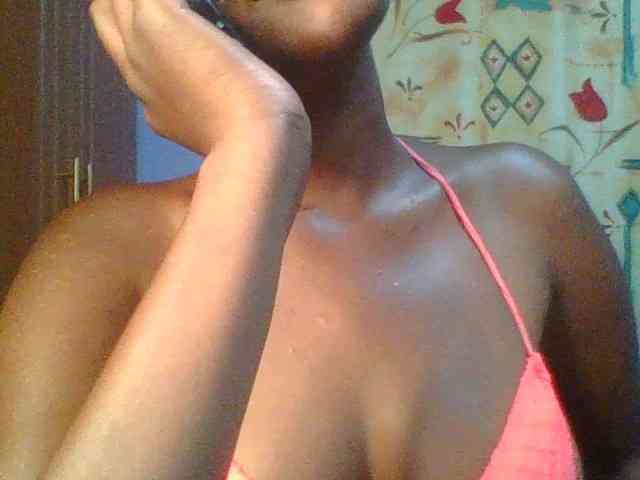 Pretty-thalia1 webcam